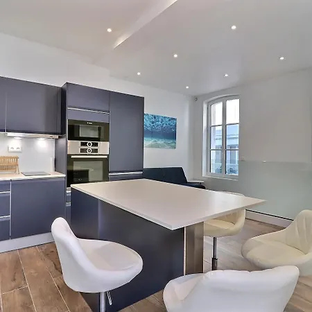 Havre De Paix & Jardin Quartier Bonsecours Fibre 아파트 *